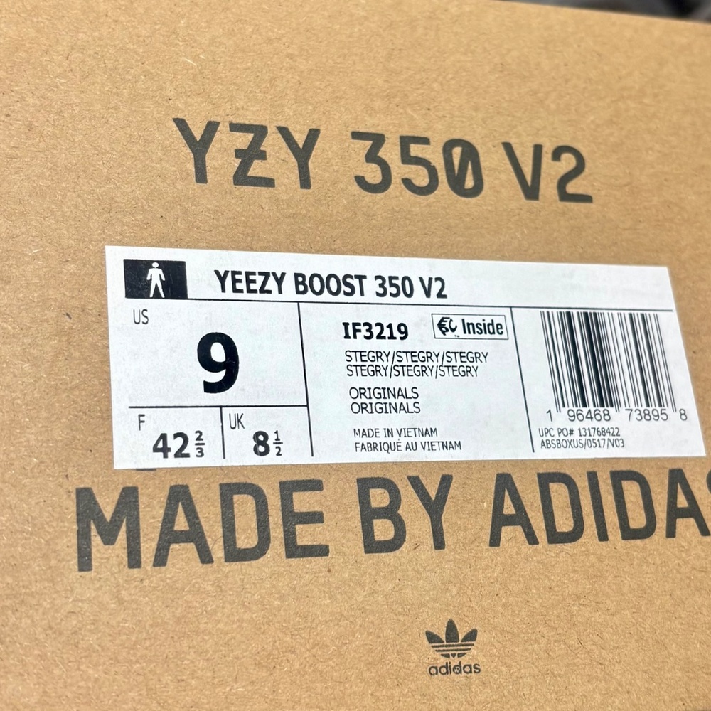 Yeezy boost 350 V2 men’s - Picture 3 of 8